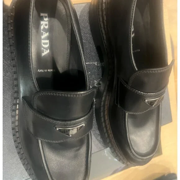 Prada Men's Double Chocolate Loafers in Black Size 12 - Picture 1 of 3